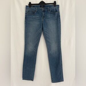 Lucky Brand Skinny Jeans — Size 32 Regular